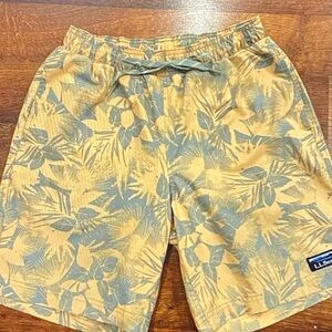 L.L. Bean Men's Leaf Print Swim Trunks - Beige and Blue